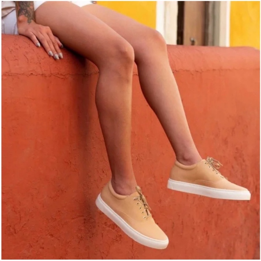 Nisolo - Tan Leather Sneakers